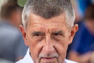 Mlčení kolem „zákona pro Babiše“ prolomeno. Lidé od ministra popsali sporný prodej půdy